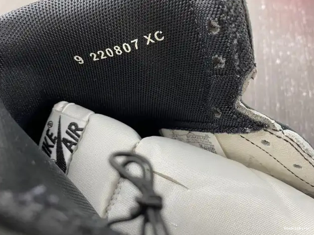 One Kick (2023) High White Retro Black Jordan 85 1 BQ4422-001 0520